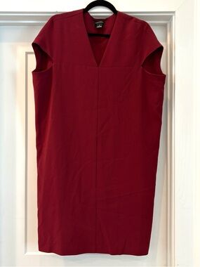 Club Monaco Women’s Cap Sleeve cape Dress in Deep Red sz 4